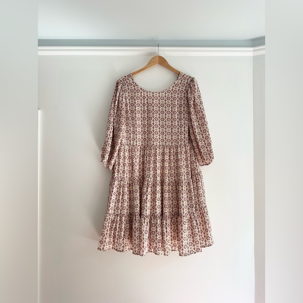 Tiered dress, size L
